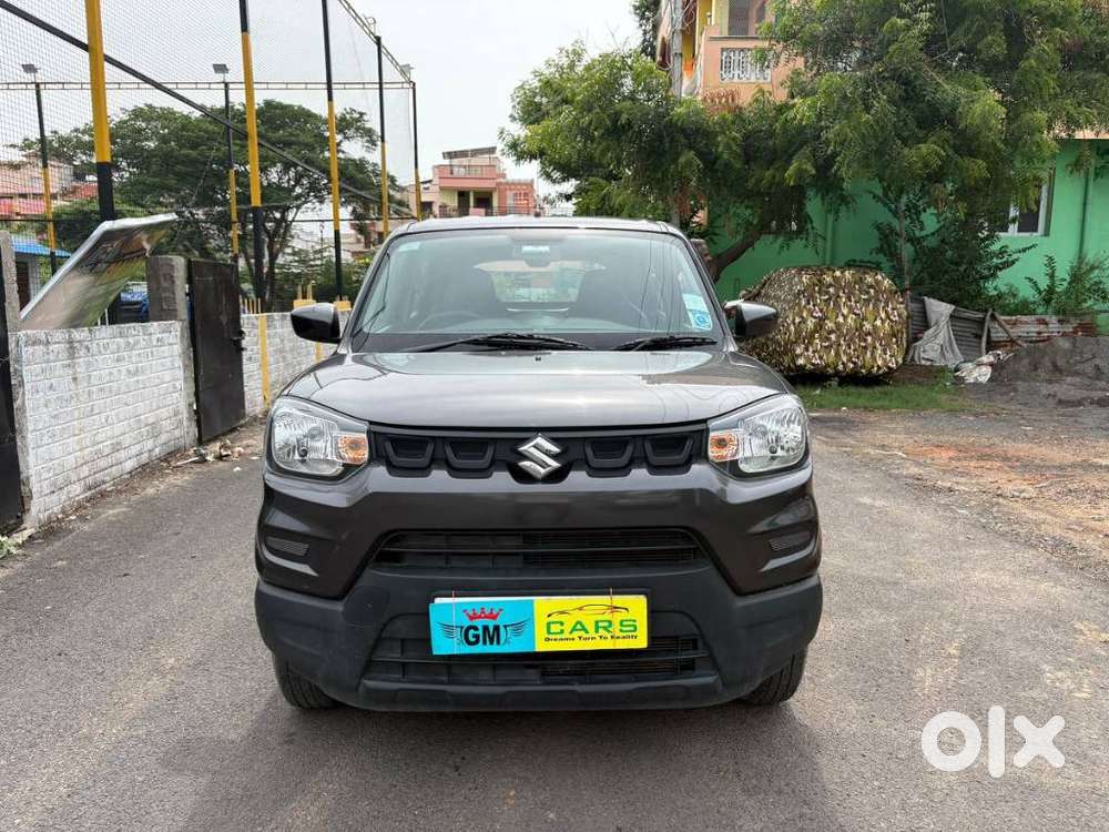 Maruti Suzuki S-presso Vxi Plus, 2023, Petrol