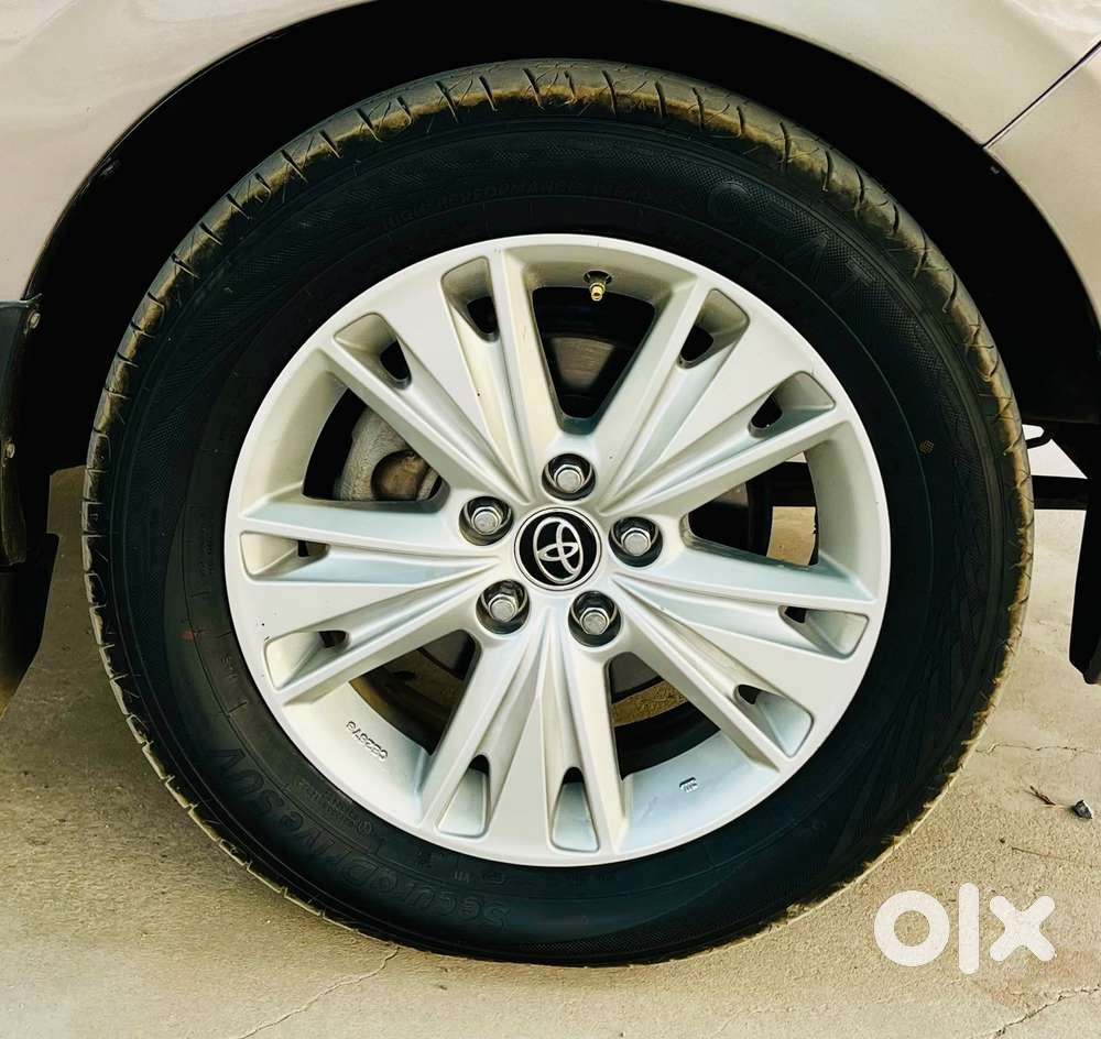 Toyota Innova Crysta 2.7 Zx At, 2019, Petrol