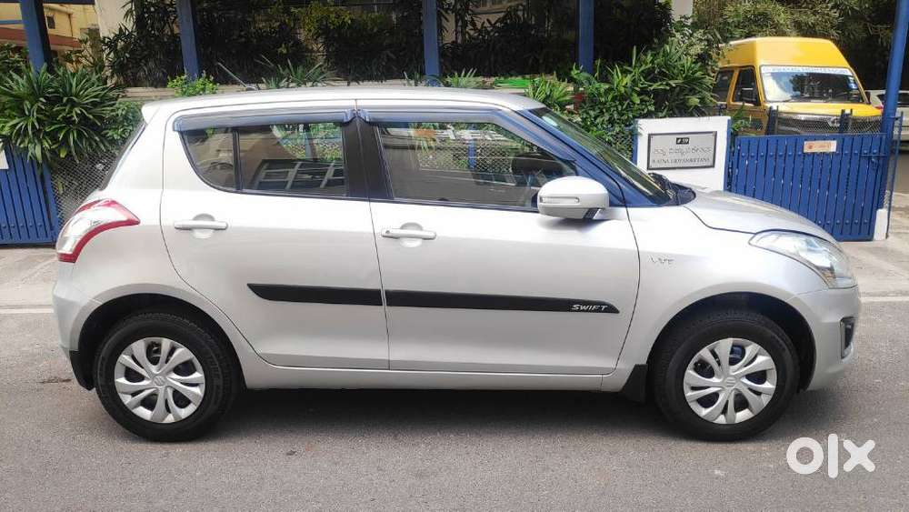 Maruti Suzuki Swift Vxi, 2015, Petrol
