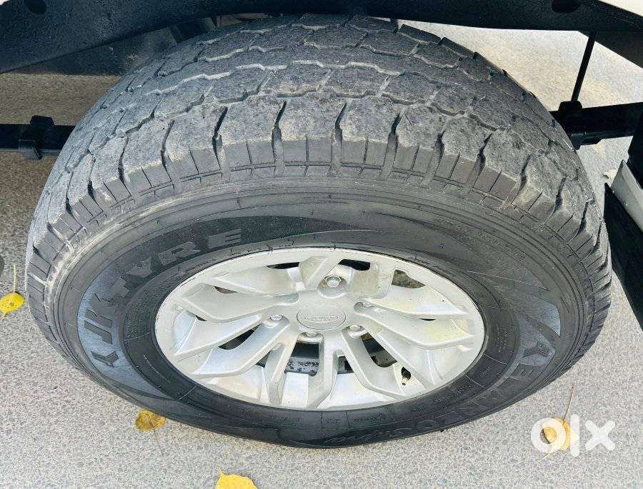 Ford Endeavour 2.5 4x2 Mt, 2015, Diesel