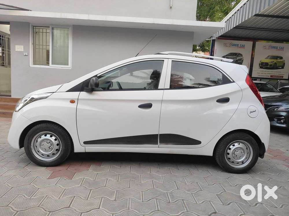 Hyundai Eon Era +, 2017, Petrol