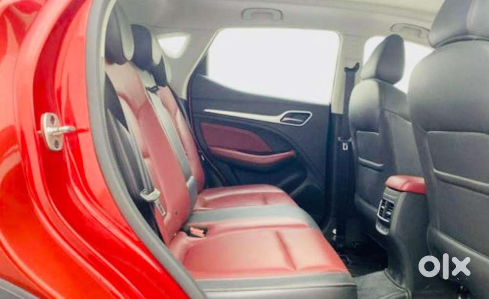 Mg Astor 2023 Petrol 30000 Km Driven