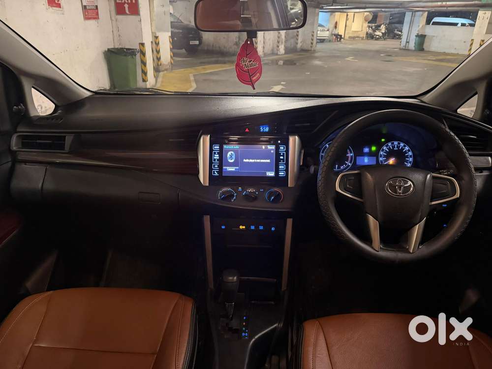 Toyota Innova Crysta 2.8 Gx At 8s, 2017, Diesel