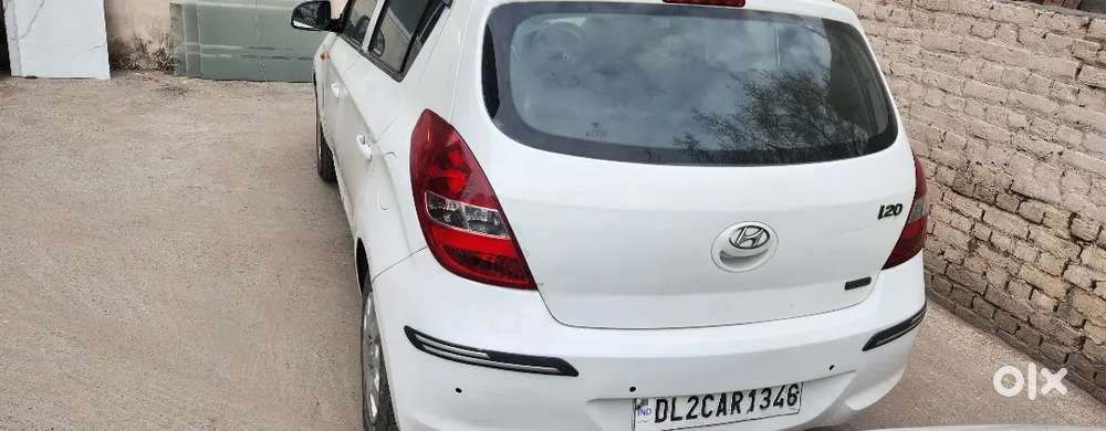 Hyundai I20 2012 Petrol 110000 Km Driven