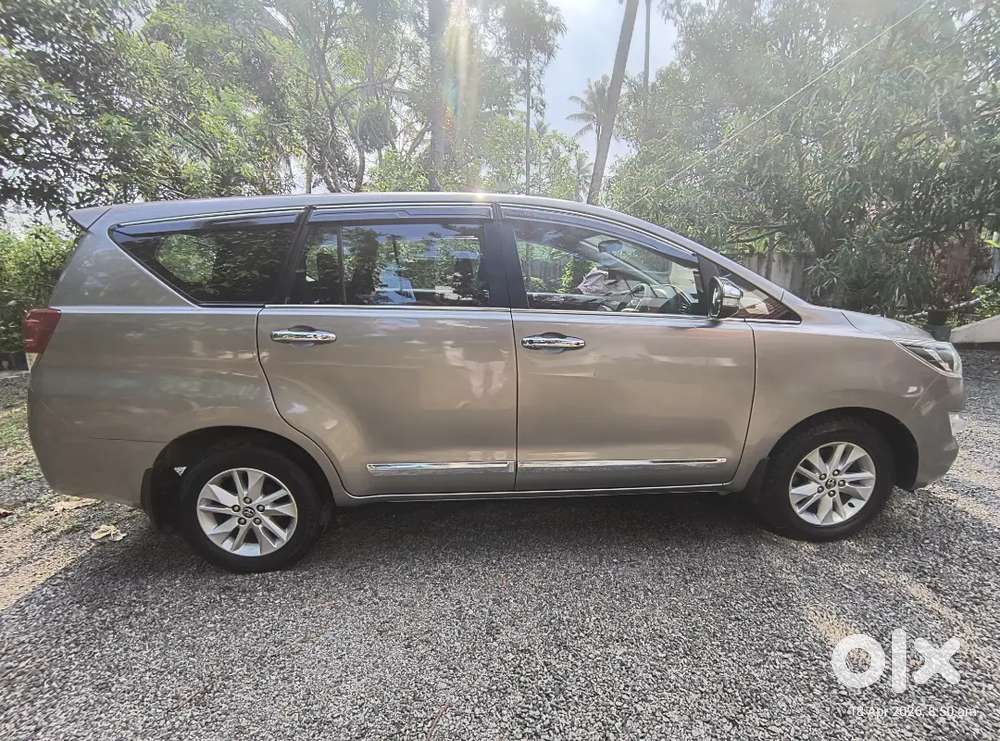 Toyota Innova Crysta 2017 Diesel Automatic