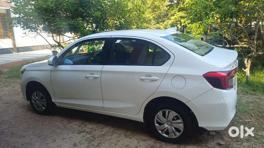 Honda Amaze 1.2 Petrol 2023 In Showroom Conditions