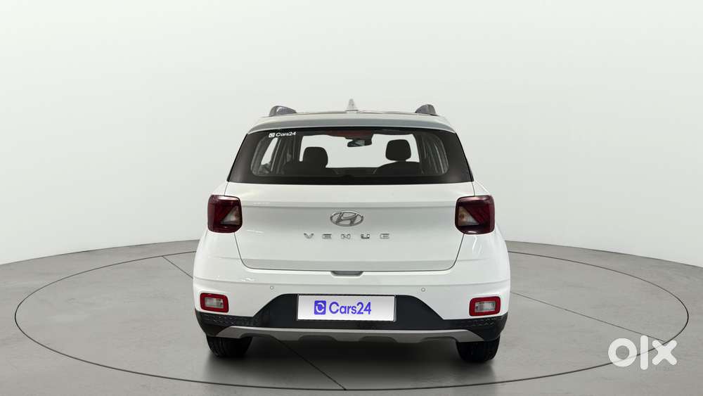 Hyundai Venue 1.2 S Plus, 2022, Petrol