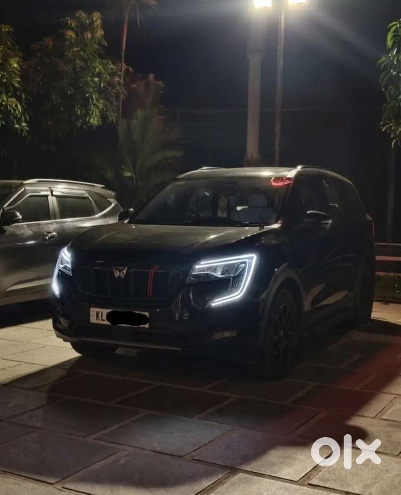 Mahindra Xuv700 Ax7 Diesel At Awd 7-seater  Black  2025 Delivery