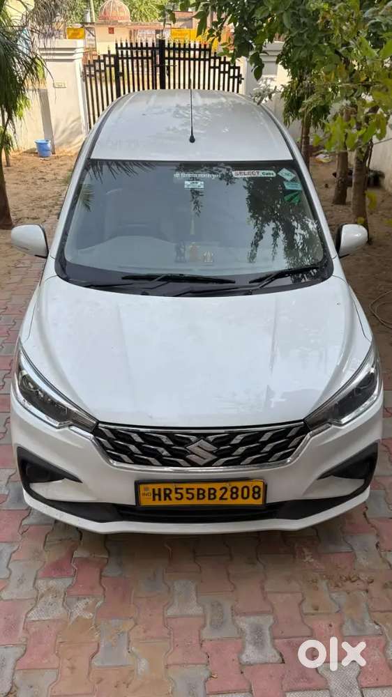 Maruti Suzuki Ertiga Vxi Cng+petrol 2026