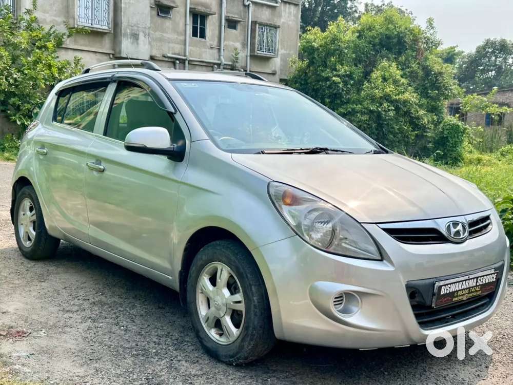 Hyundai I20 Sportz 1.2 Bs-iv, 2011, Petrol