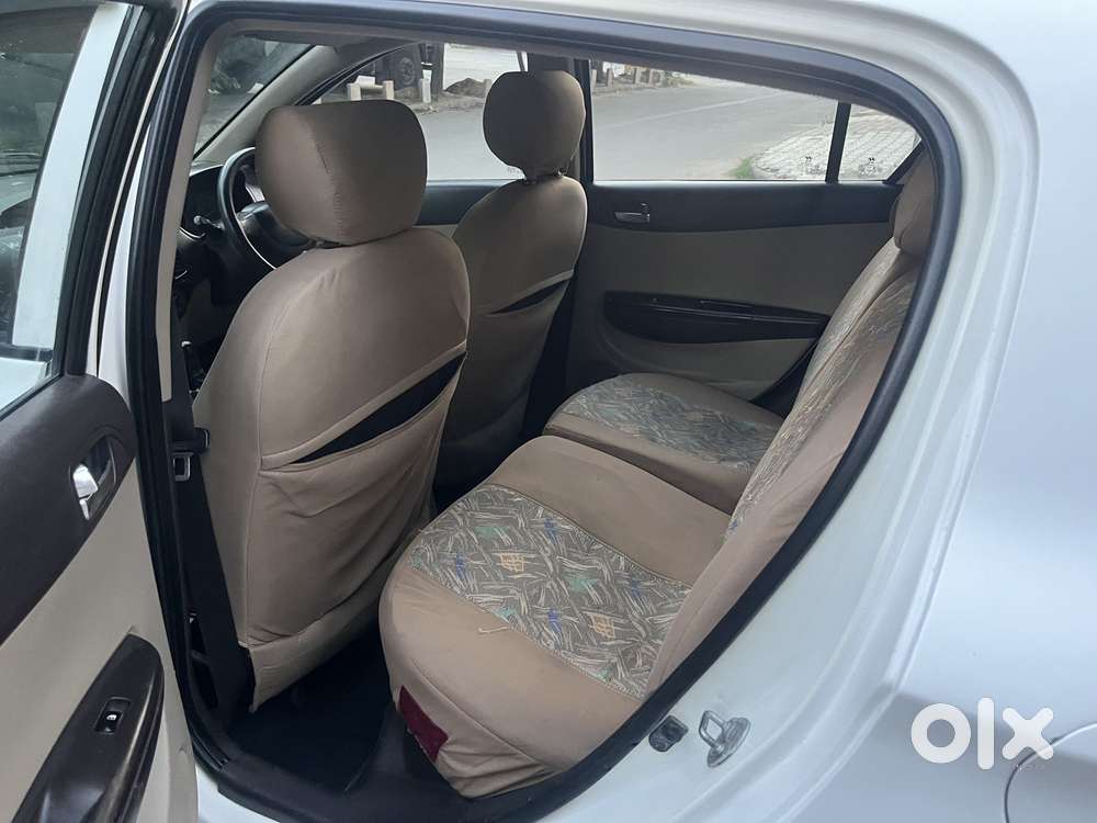 Hyundai I20 Petrol Cvt Magna Executive, 2010, Petrol