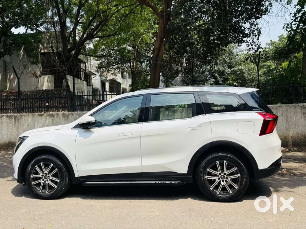 Mahindra Xuv700 2.0 Ax 7 Petrol At Luxury Pack Str, 2022, Petrol