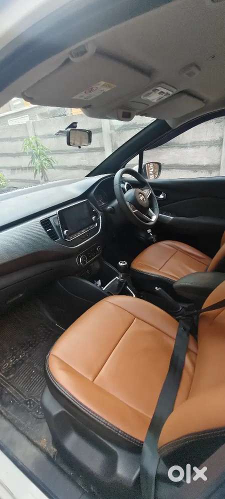 Nissan Kicks Xv Petrol 2021