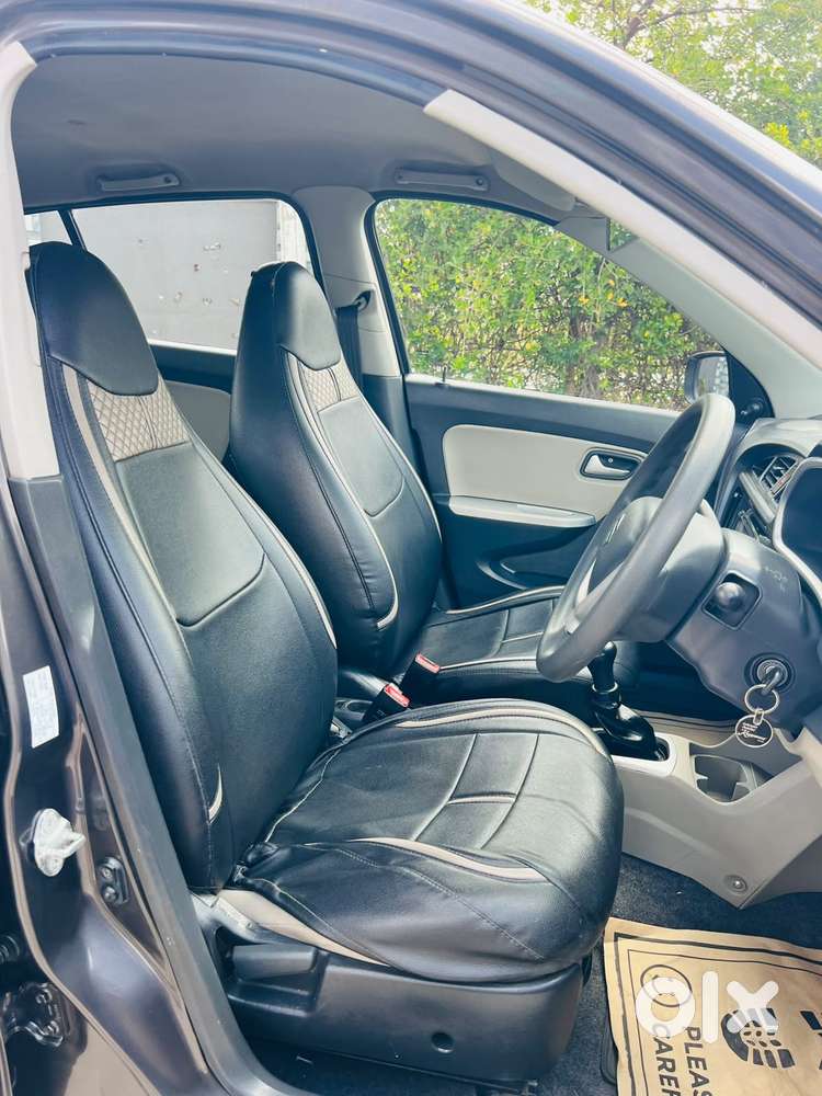 Maruti Suzuki Alto K10 1.0 Vxi, 2016, Petrol
