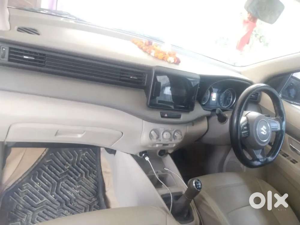 Maruti Suzuki Ertiga Vxi 2024