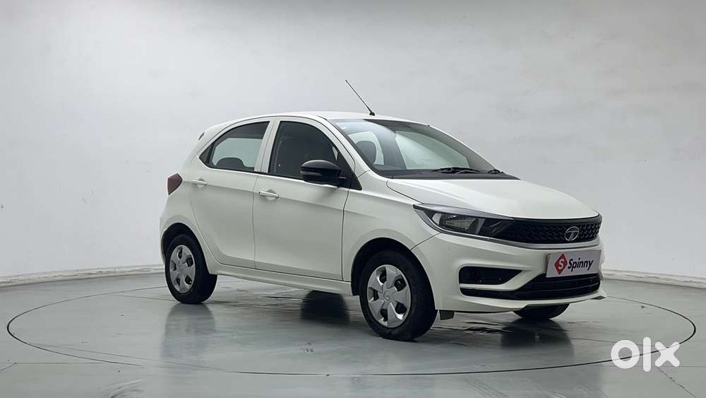 Tata Tiago 1.05 Revotorq Xt Option, 2023, Petrol