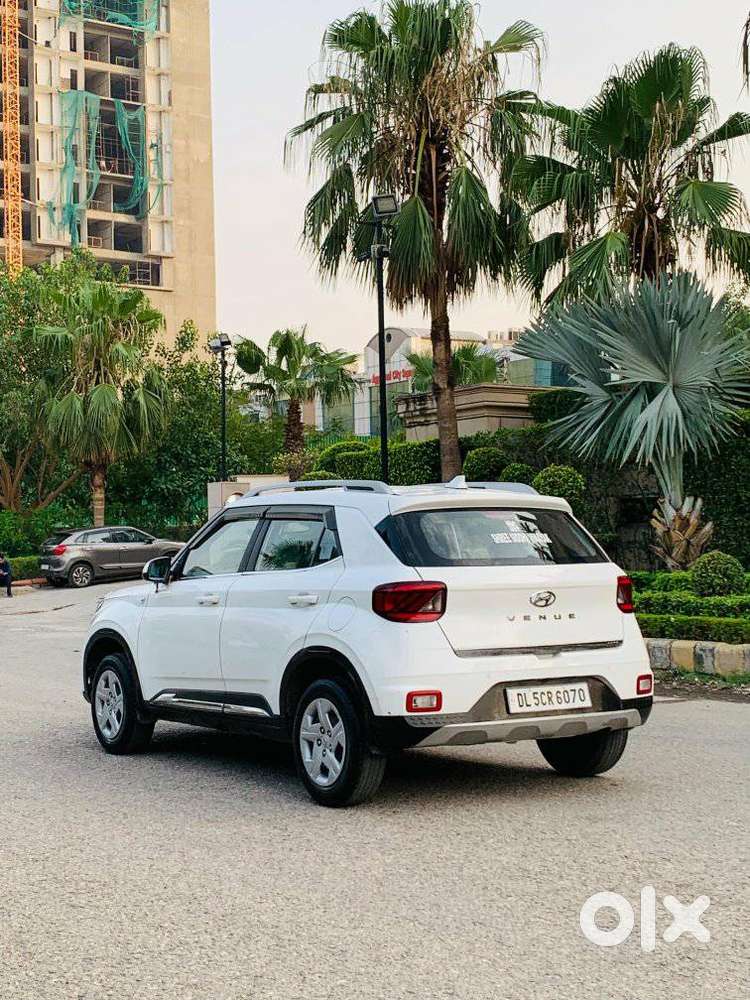 Hyundai Venue S 1.2 Petrol, 2020, Petrol