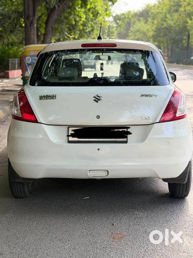 2015 Maruti Swift Lxi(o)