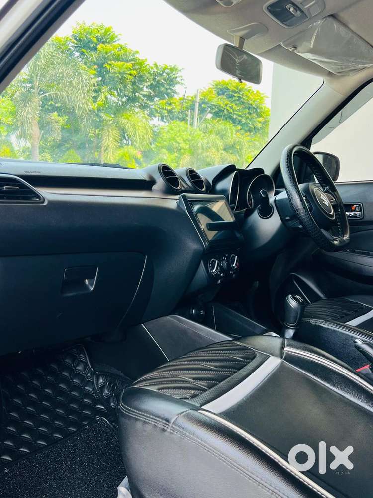 Maruti Suzuki Swift 1.2 Vxi (o), 2024, Petrol