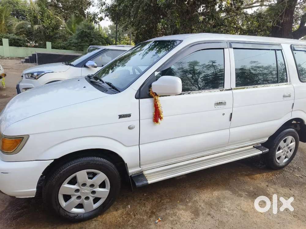 Chevrolet Tavera Neo 2015 ଛାତ୍ର ଇସଃ Very Good କଣ୍ଡିସିଙ୍ଗ ଆନ୍ଦ Very New