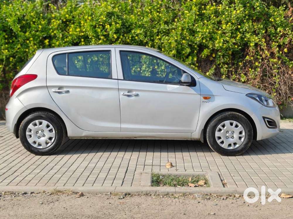 Hyundai I20 Magna 1.2 Mt, 2012, Petrol