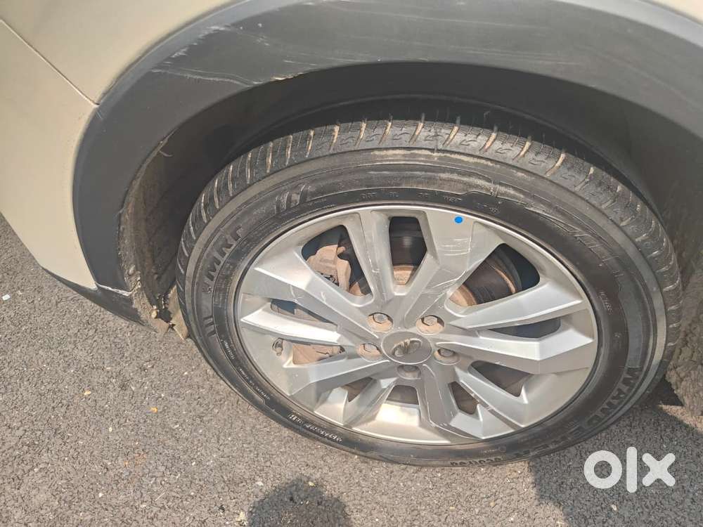 Mahindra Xuv300 W8 Option, 2019, Petrol