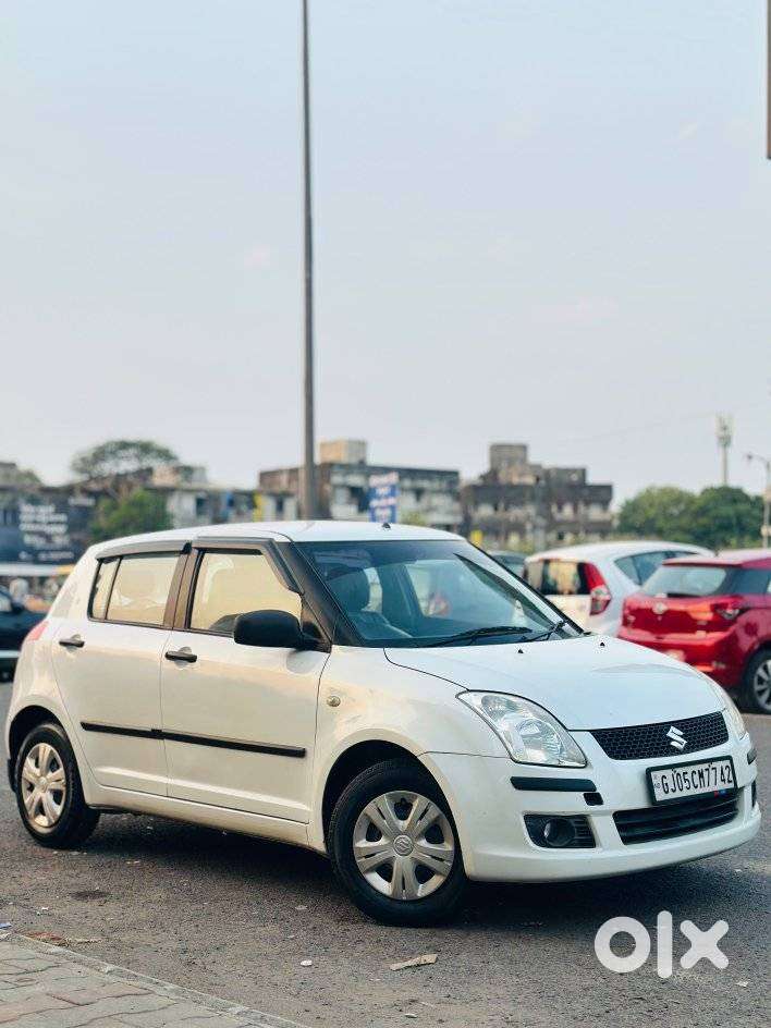 Maruti Suzuki Swift 1.2 Vxi (o), 2010, Petrol