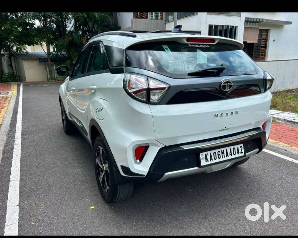 Tata Nexon 1.2 Revotron Xz Plus, 2022, Petrol