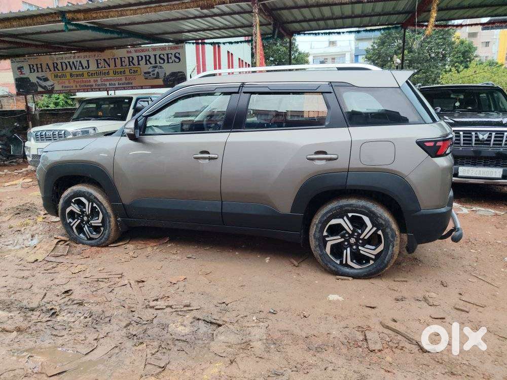 Maruti Suzuki Brezza 1.5 Zxi Smart Hybrid, 2024, Petrol