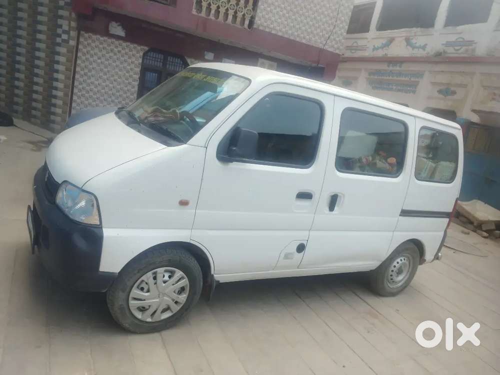 Car Bechna Chahta Hun