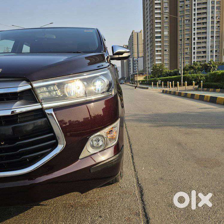 Toyota Innova Crysta 2.8z Automatic, 2017, Diesel