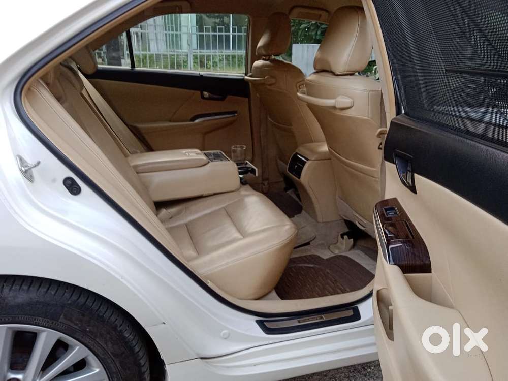 Toyota Camry 2.5 Hybrid, 2015, Petrol