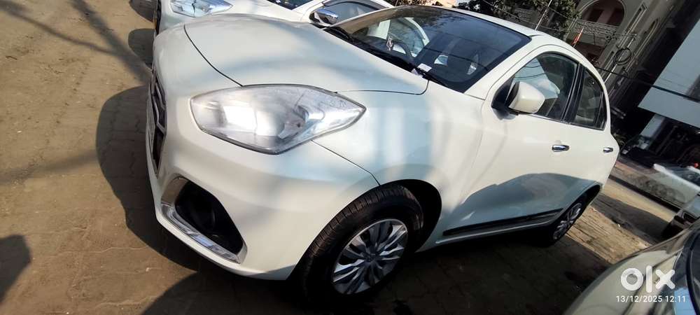 Maruti Suzuki Dzire 1.2 Vxi, 2021, Petrol