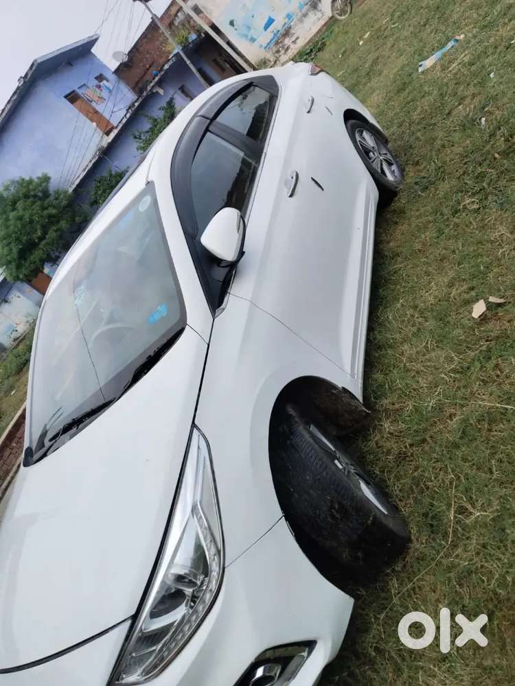 Hyundai Verna 2018 Petrol 50000 Km Driven