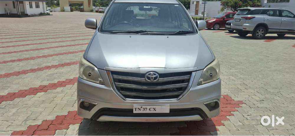 Toyota Innova 2.5 2015 Variant Z5g - Family Owned