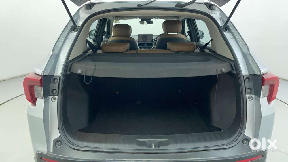 Honda Elevate Zx Mt, 2023, Petrol