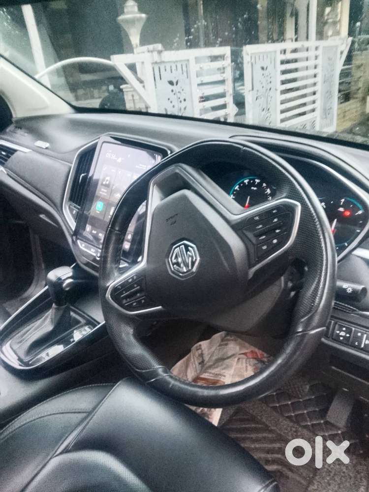 Mg Hector Plus 2021 Sharp