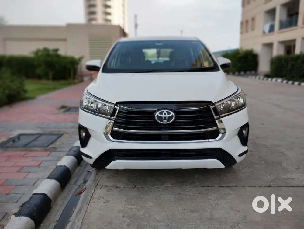 Toyota Innova Crysta 2021.bs6