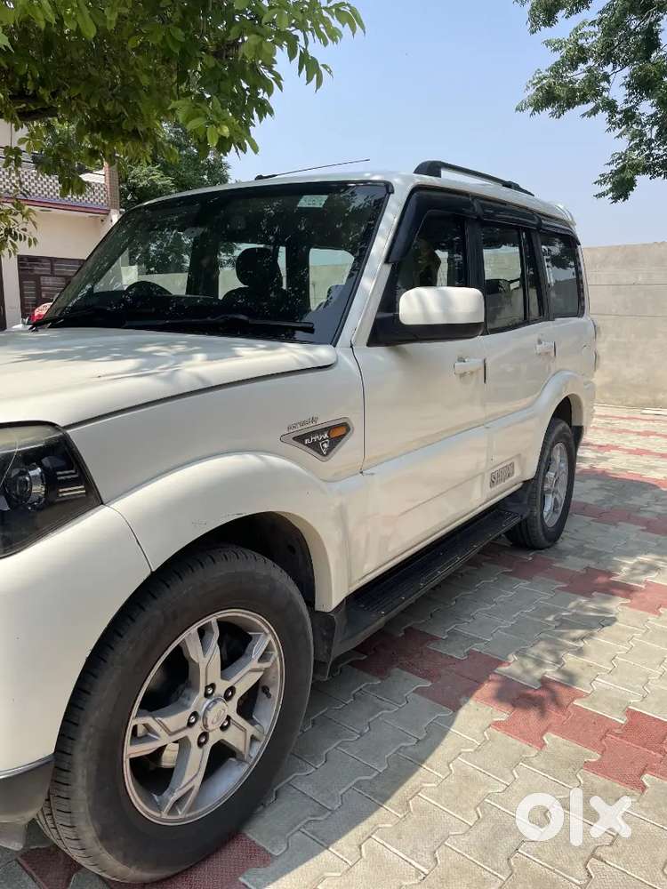 Mahindra Scorpio 2.2 2015