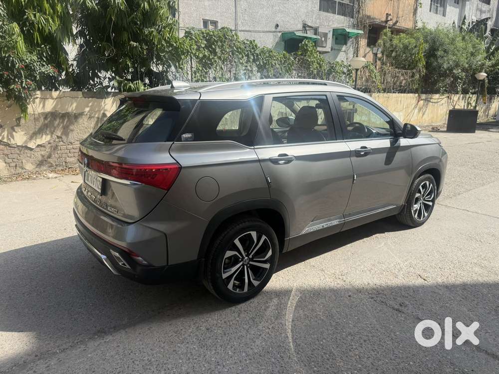 Mg Hector Plus 1.5 Sharp Turbo Cvt 6 Str, 2023, Petrol
