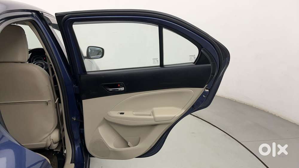 Maruti Suzuki Dzire Zxi Ags, 2022, Petrol