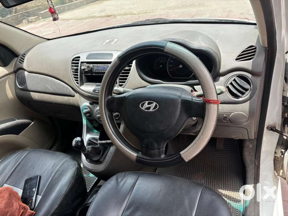 Hyundai I10 Sportz Option, 2012, Petrol