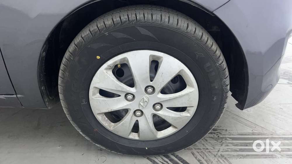 Hyundai I10 Sportz 1.2 Automatic Kappa2, 2013, Petrol