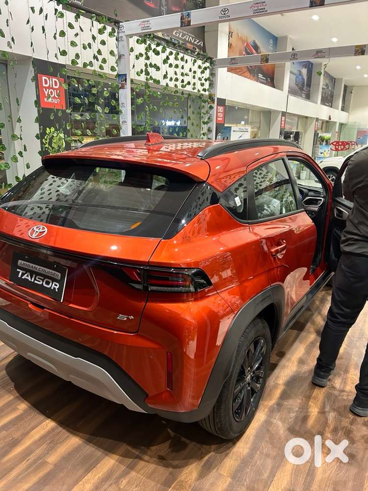 Toyota Urban Cruiser 2025 1st Owner