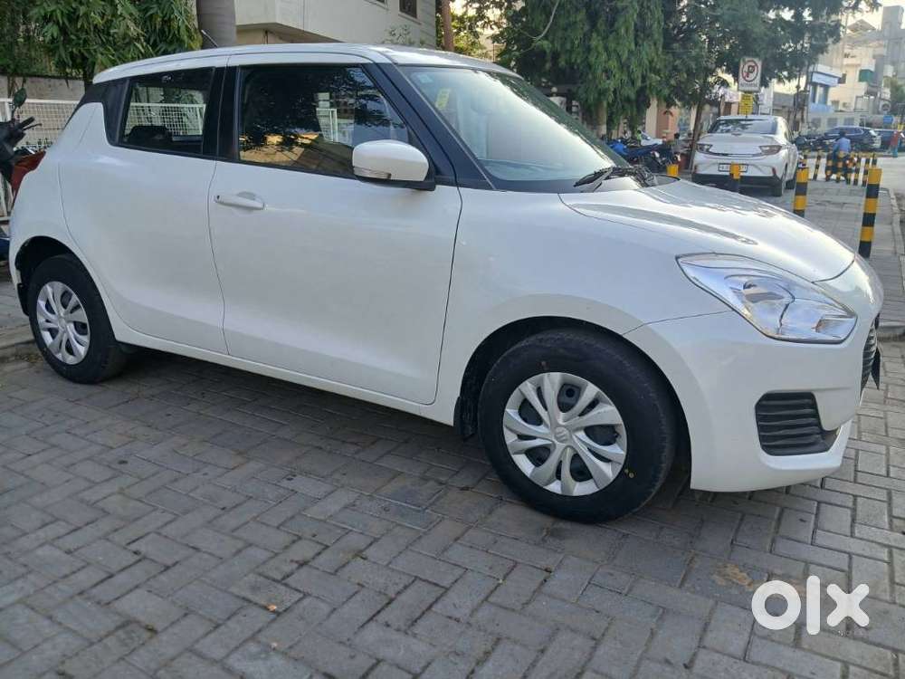 Maruti Suzuki Swift Amt Vxi, 2020, Petrol
