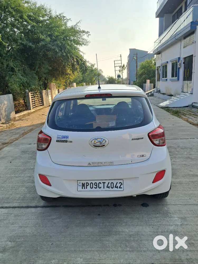 Hyundai Grand I10 Model2016 Owner1st Petrol Good Condition