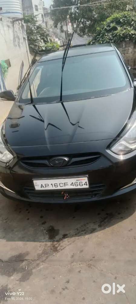 Hyundai Verna 2013 Diesel 120000 Km Driven