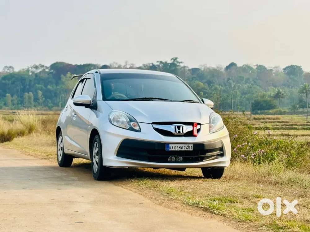 Honda Brio 2015 Petrol Good Condition(urgent For Sale)