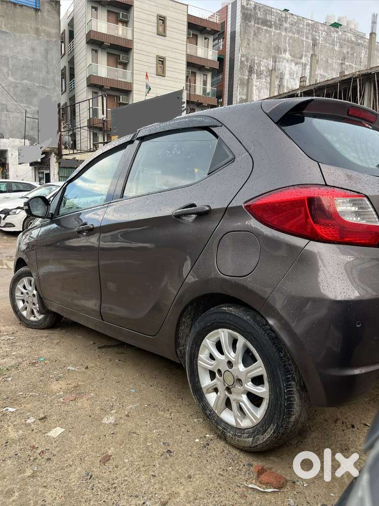 Tata Tiago Xz, 2016, Petrol