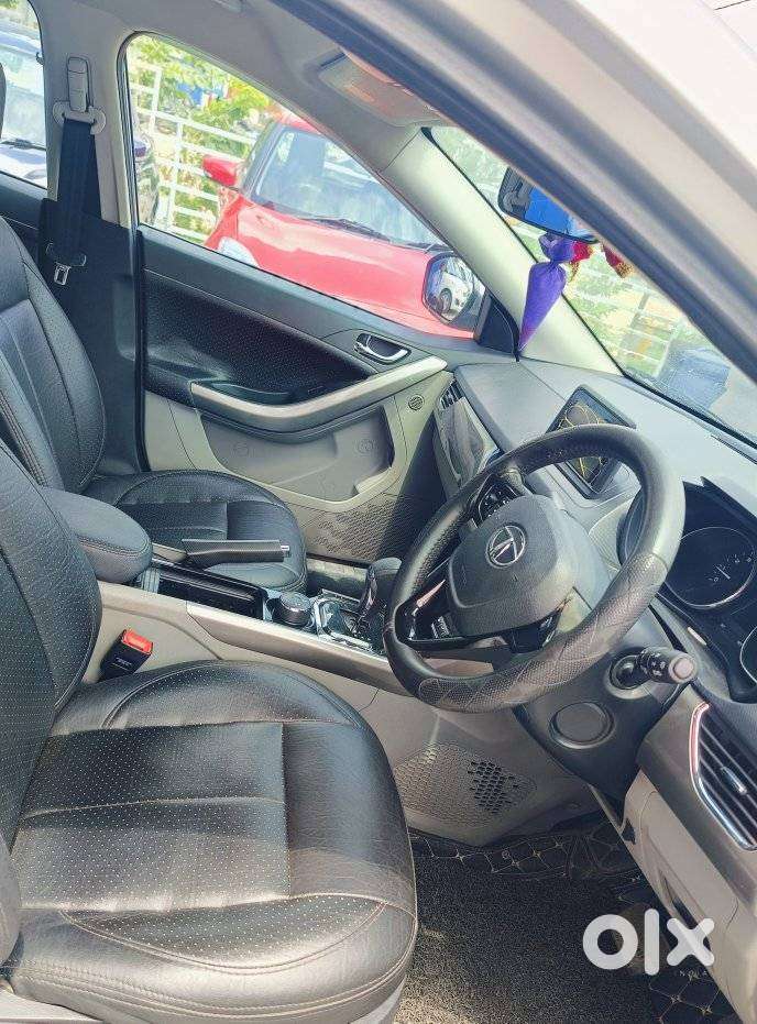 Tata Nexon Amt Xza Plus, 2019, Petrol